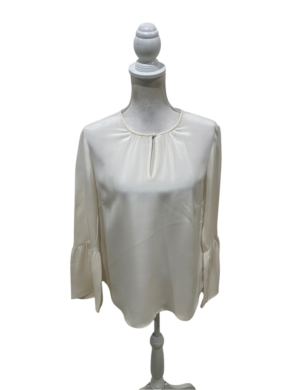 J. Crew Ivory 100% silk front Keyhole Long-bell Sleeve collarless Blouse size 8